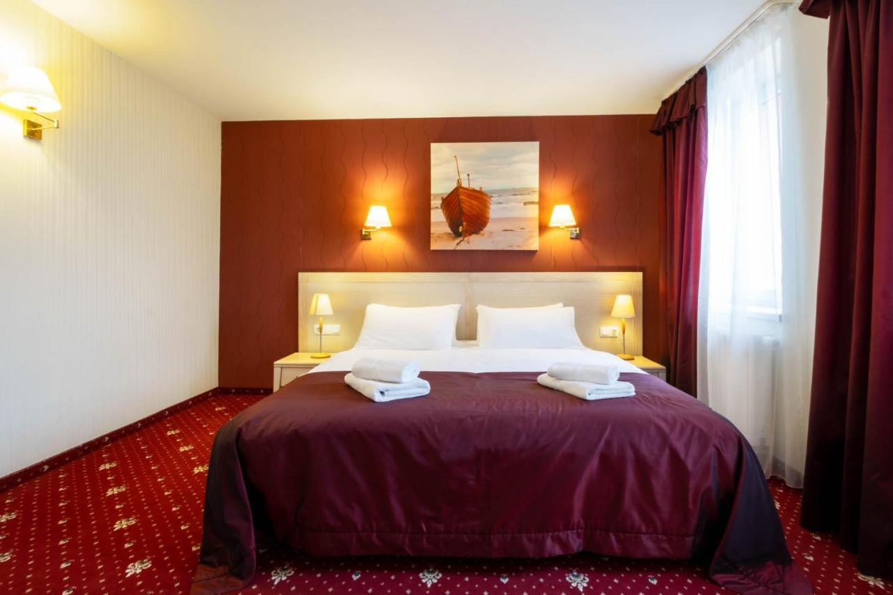 Hotel Pajurio Vieskelis クライペダ エクステリア 写真