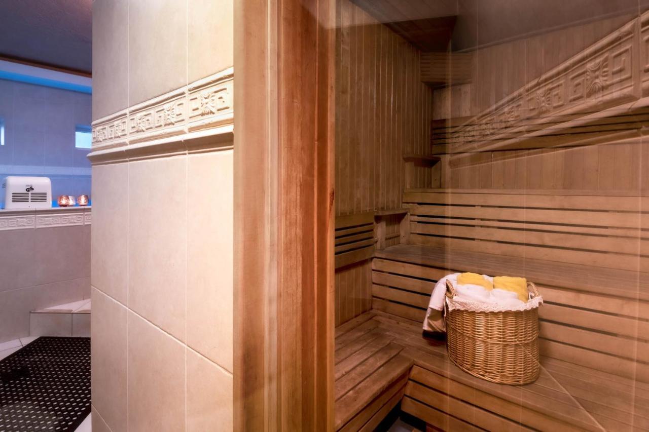 Hotel Pajurio Vieskelis クライペダ エクステリア 写真