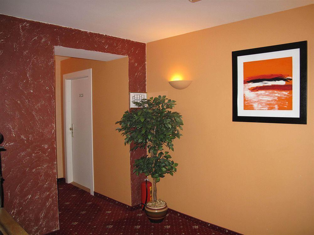 Hotel Pajurio Vieskelis クライペダ エクステリア 写真