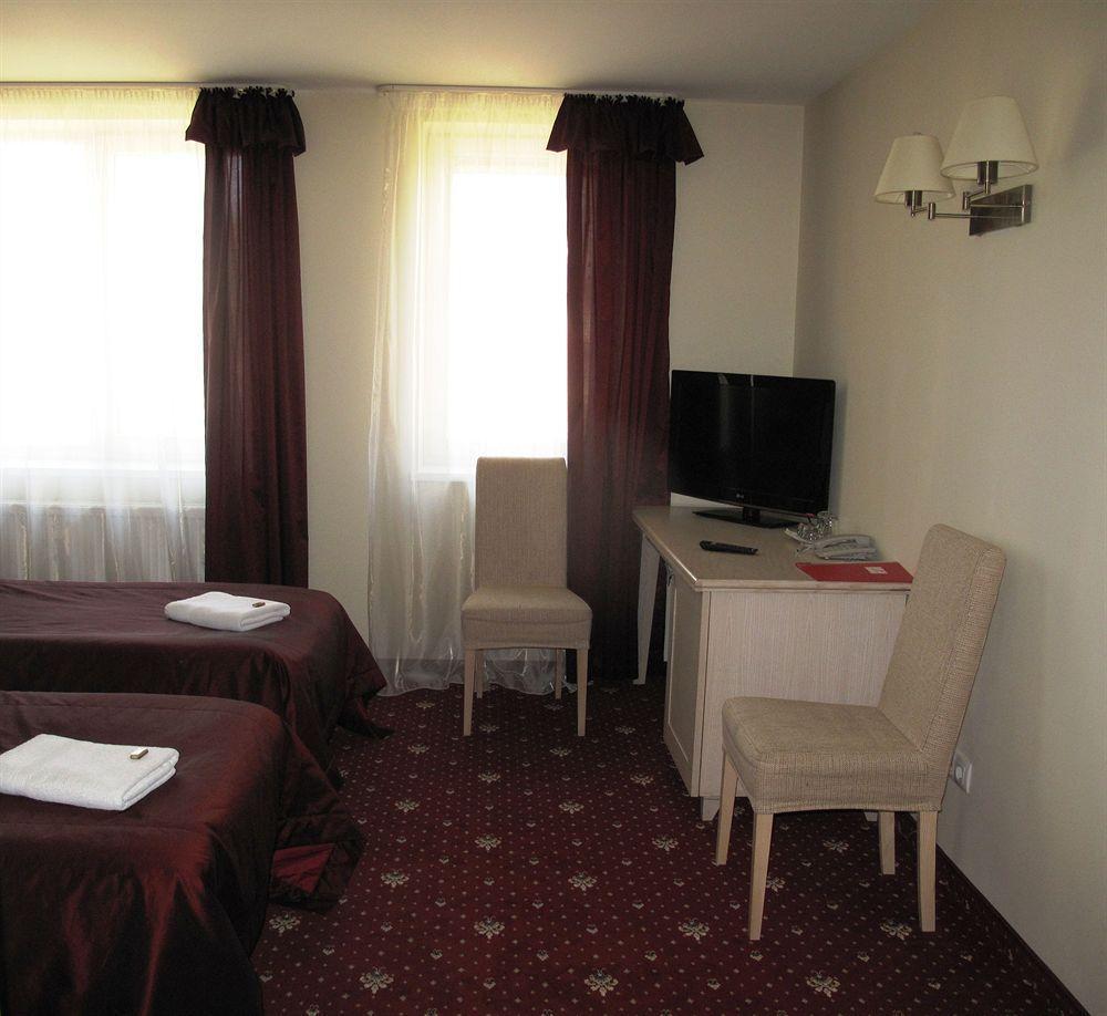 Hotel Pajurio Vieskelis クライペダ エクステリア 写真