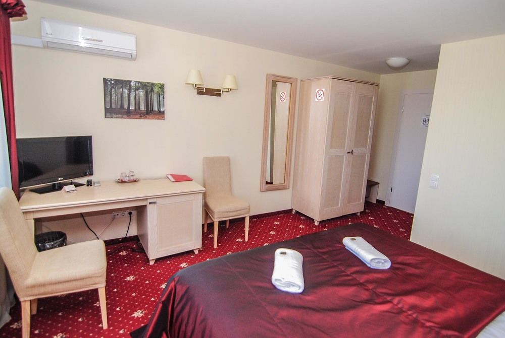Hotel Pajurio Vieskelis クライペダ エクステリア 写真