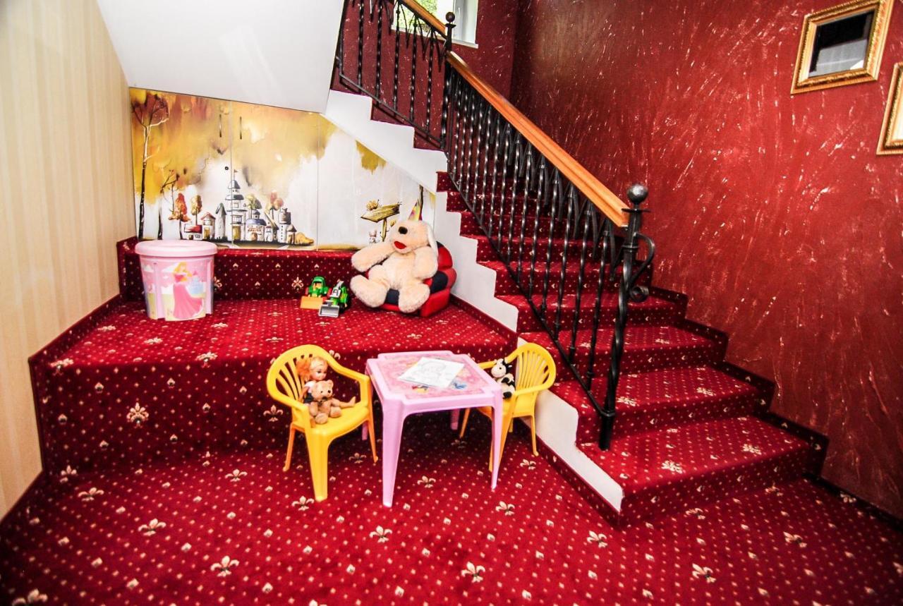 Hotel Pajurio Vieskelis クライペダ エクステリア 写真